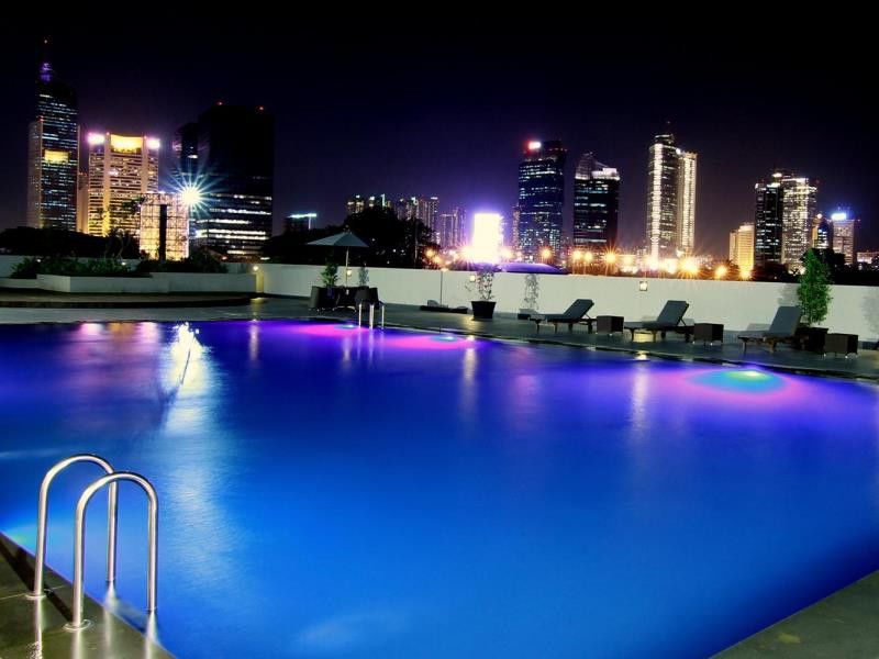 Royal Kuningan Hotel Джакарта Екстериор снимка