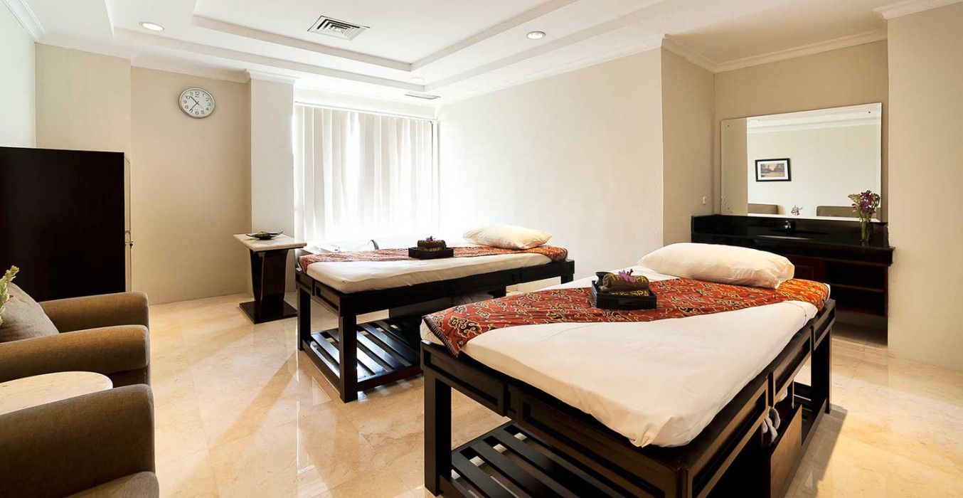 Royal Kuningan Hotel Джакарта Екстериор снимка