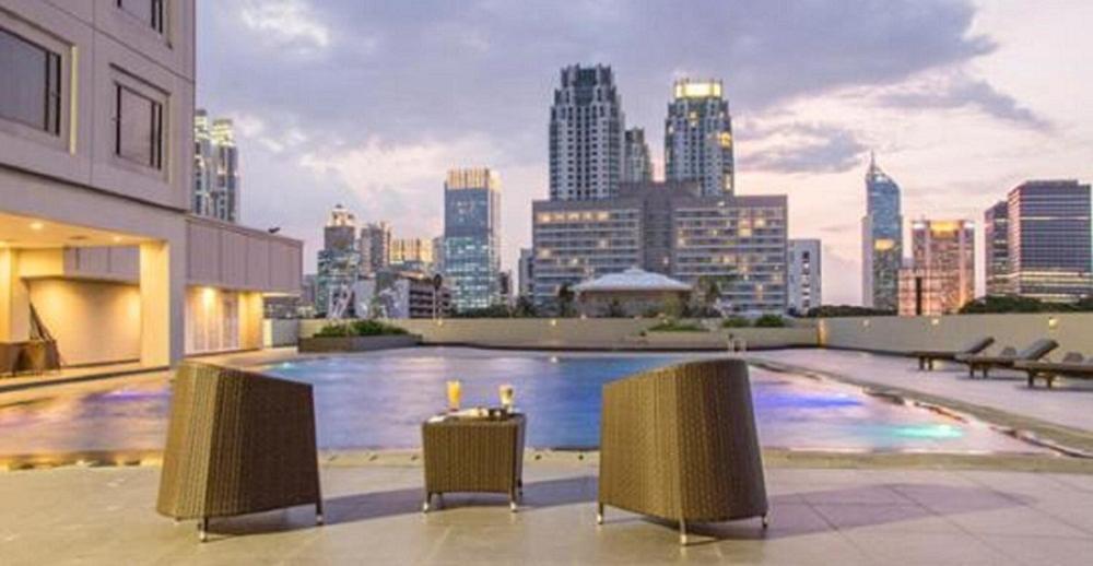 Royal Kuningan Hotel Джакарта Екстериор снимка