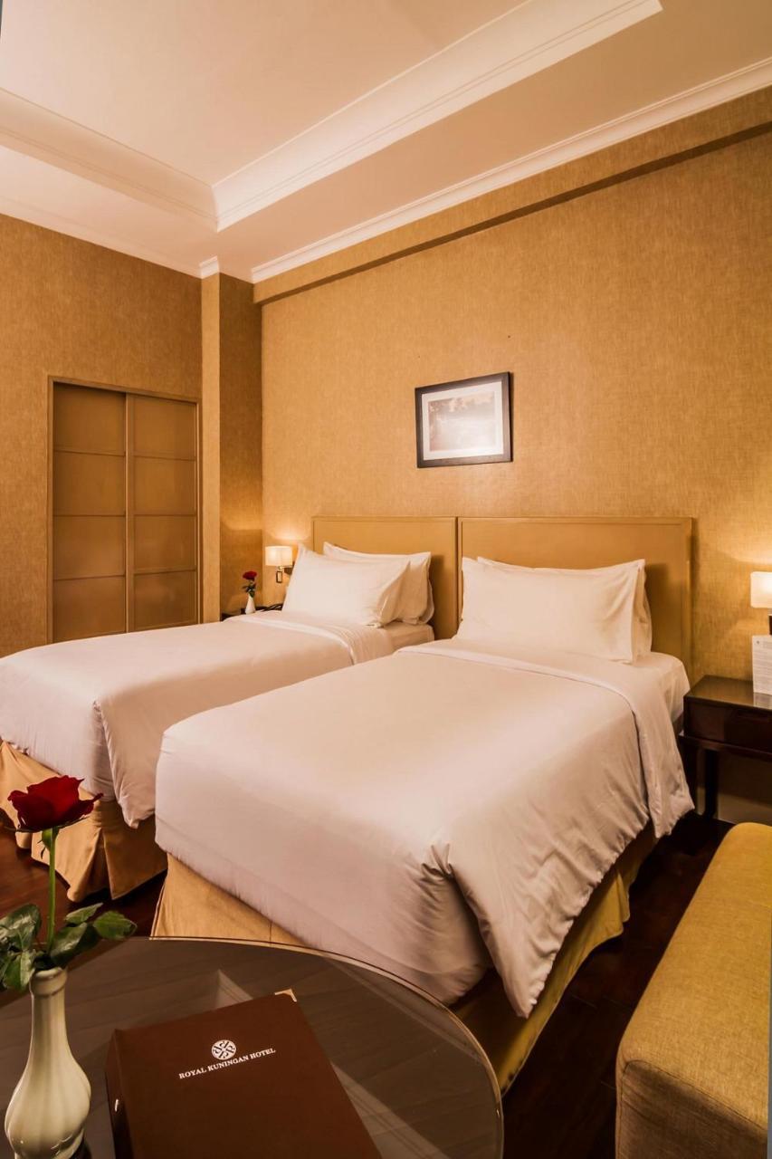 Royal Kuningan Hotel Джакарта Екстериор снимка